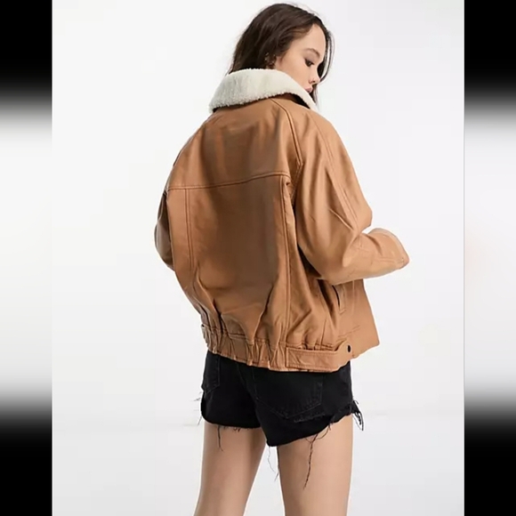 Real leather jacket in camel with faux sherling collar NWT - Picture 2 of 6